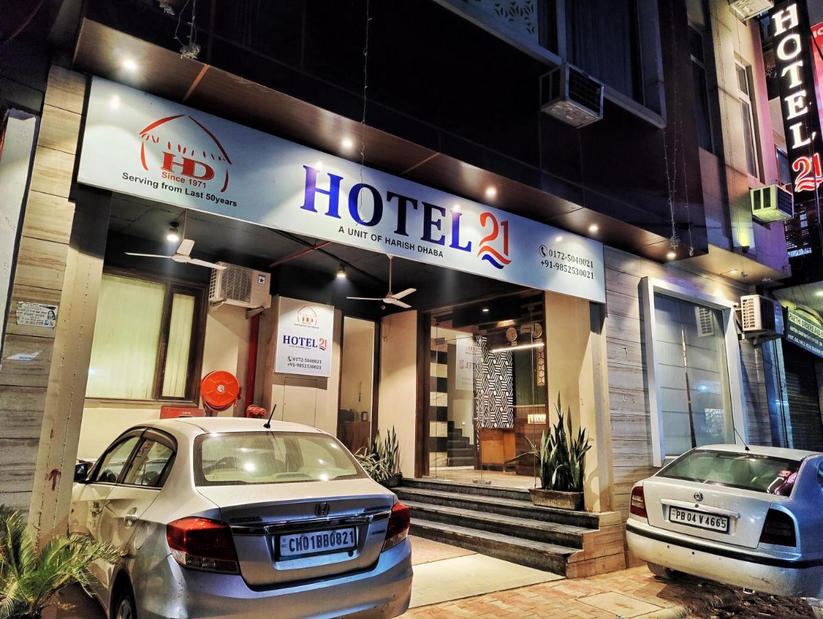Hotel 21 Next To Chd Railway Station Chandīgarh Exteriör bild